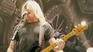 AC/DC Bassist Cliff Williams To Retire After Current Tour