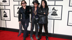 Joe Perry In “Stable” Condition After Collapsing Sunday Night