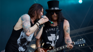 Slash Gives First Guns N’ Roses Reunion Interview