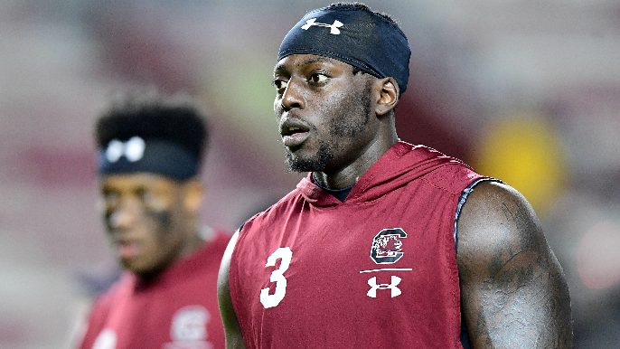 49ers trade back with Buccaneers, draft defensive tackle stud in Javon Kinlaw