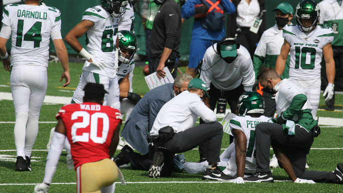 Shanahan, Armstead not happy about ‘trash’ MetLife turf