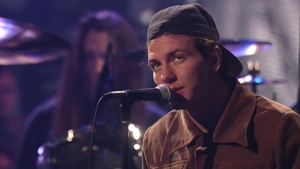 Throwback Pearl Jam: Band Releases Full MTV Unplugged Performance