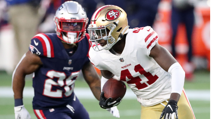 49ers bring back Emmanuel Moseley, providing first bit of certainty at corner [reports]