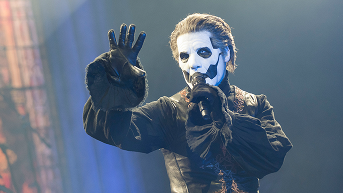 Ghost Threatens to Kick out Fans Who Use Cell Phones – KSAN-FM