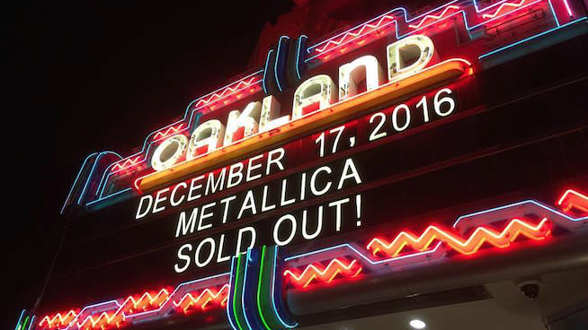 metallicafoxtheatersoldout121716bonewebsite01