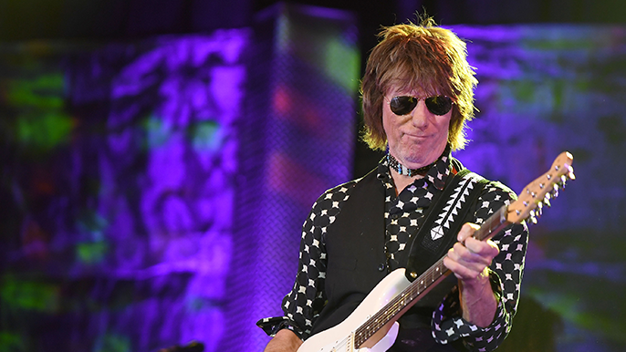 Musical legends pay tribute to guitarist Jeff Beck that died Tues